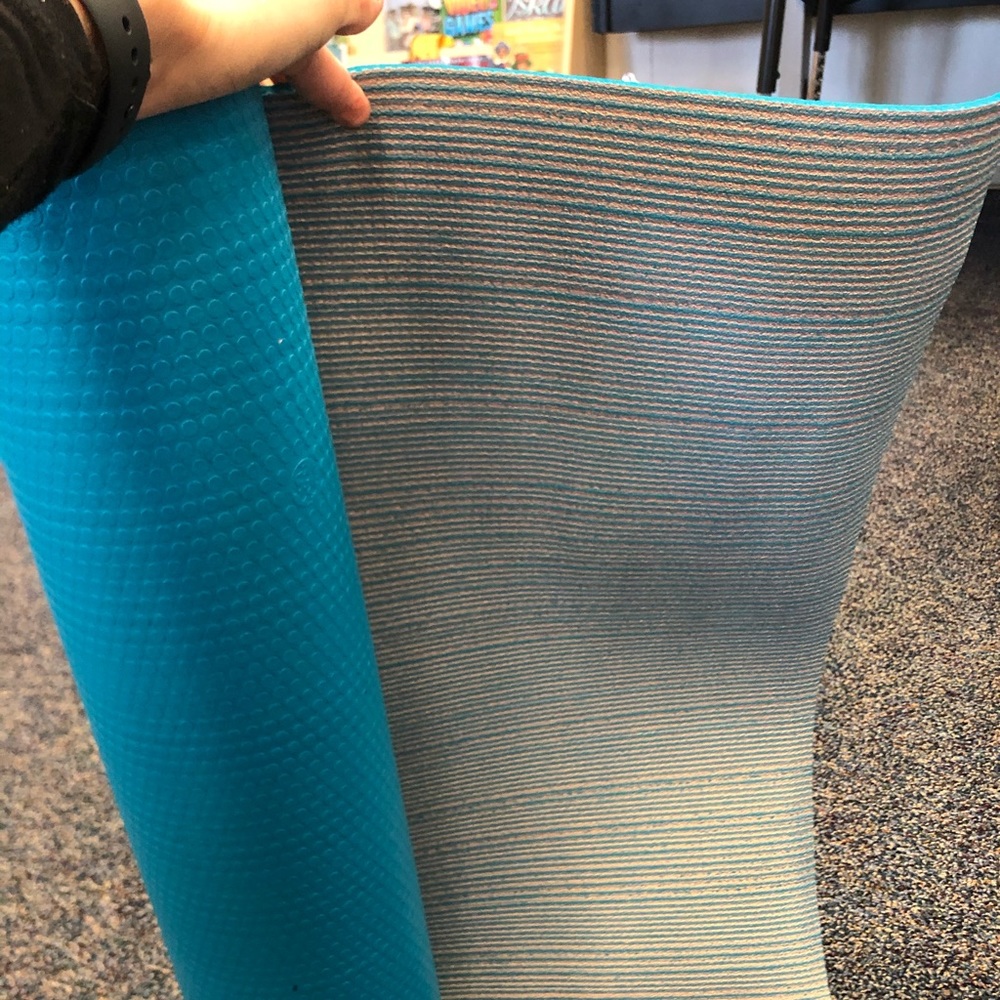 Manduka metallic yoga mat